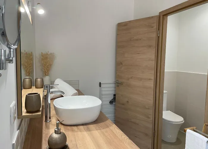 Patios Di Pruno Nino Figari